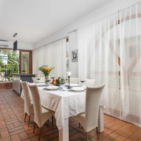 Tatil Evi Noveanni By Interhome *