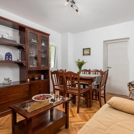 Holiday home Noveanni By Interhome Kornic
