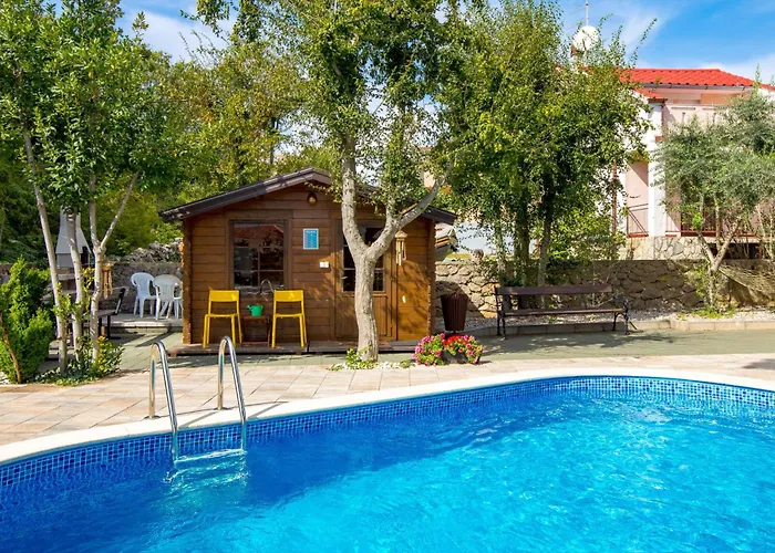 Noveanni By Interhome *