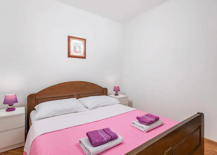 Noveanni By Interhome Hébergement de vacances Kornić