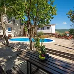 Dom wakacyjny Noveanni By Interhome